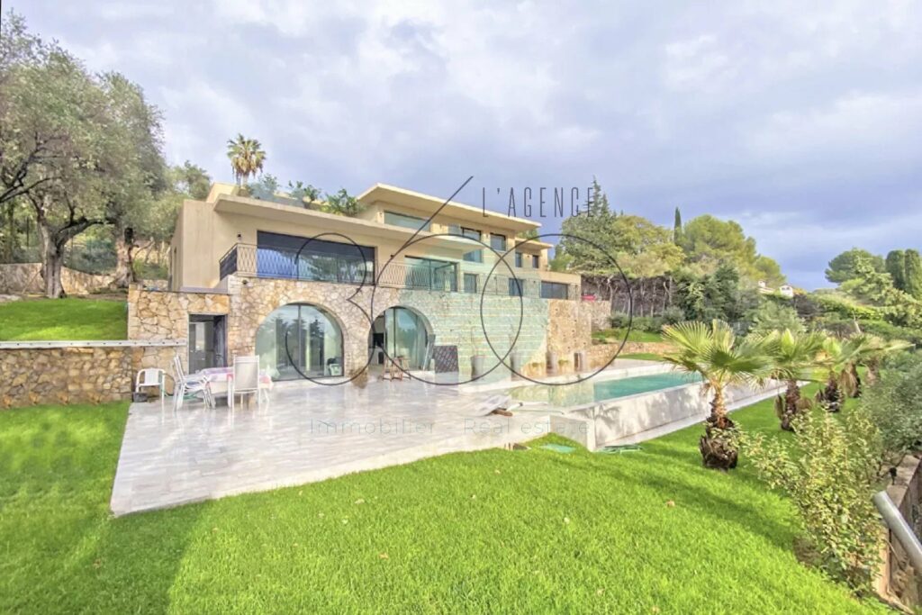 CONTEMPORAINE NEUVE - VUE PANORAMIQUE MER